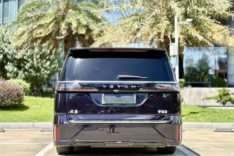 Used VOYAH Dream 2024 PHEV Ultra-Long Range Flagship Edition

