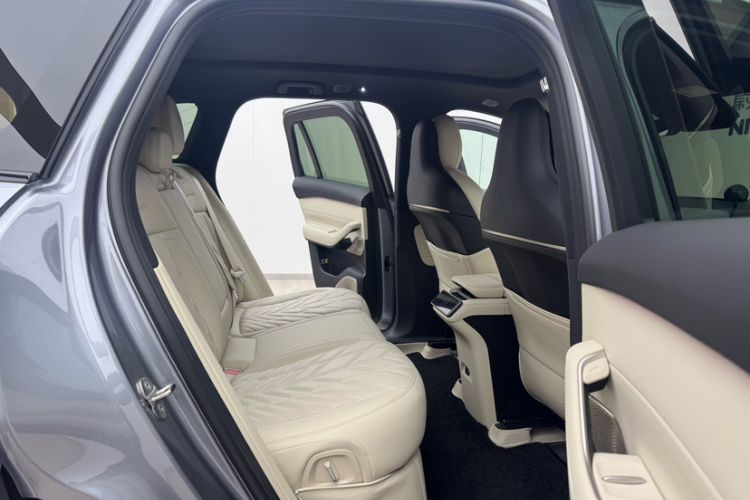 Used Nio ES6 2025 75 kWh
