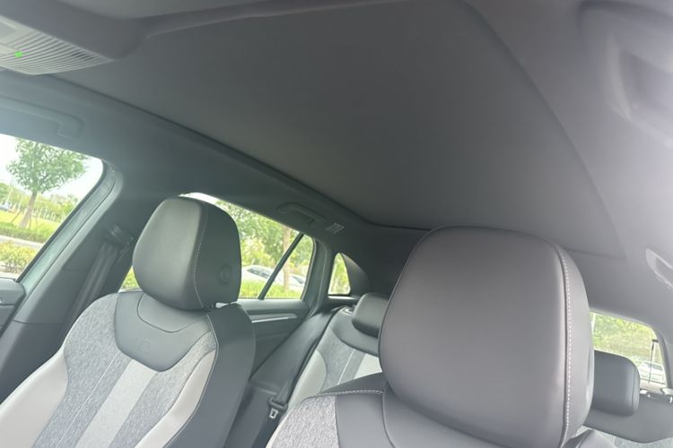 Used Volkswagen ID.4 CROZZ 2025 Pure Edition
