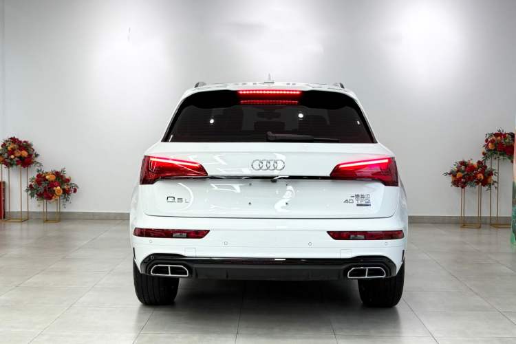 Used Audi Q5L 2023 40T Luxury Dynamic Model
