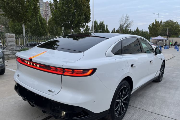 Used VOYAH PASSION 2024 PHEV Four-Wheel Drive Ultra-Long Range Executive Edition
