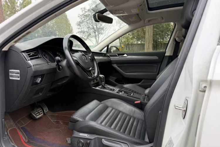 Used Volkswagen Variant 2017 380TSI Four-Wheel Drive Trail Edition
