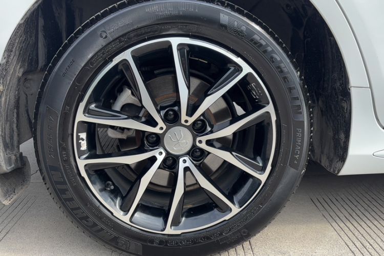 Used BYD Song MAX 2017 1.5T Automatic Smart Connect Elite 7-Seater
