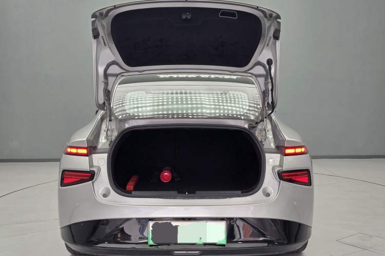 Used XPeng P7 2022 480G+
