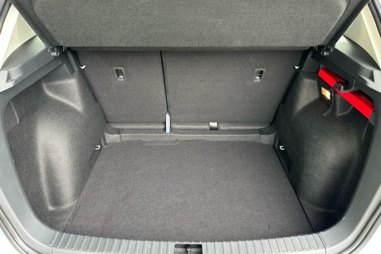 Used Volkswagen Tharu 2023 300TSI Two-Wheel-Drive Full Moon Edition
