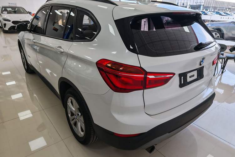 Used BMW X1 2016 sDrive18Li Premium Edition
