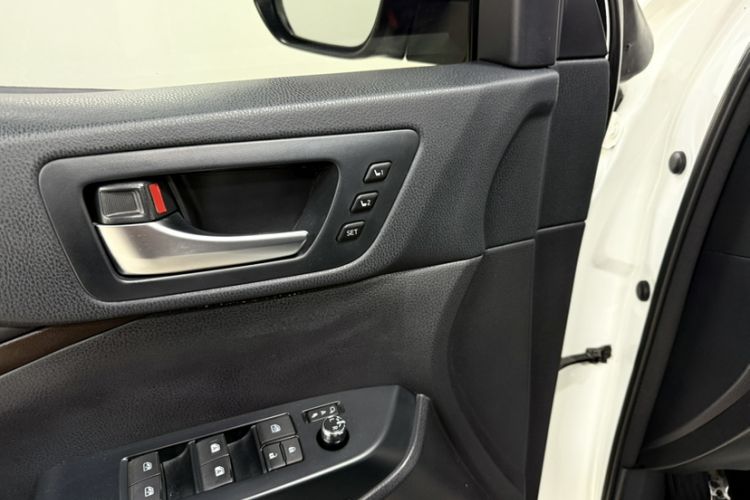 Used Toyota Highlander 2015 2.0T Four-Wheel Drive Ultimate Edition 7-Seater
