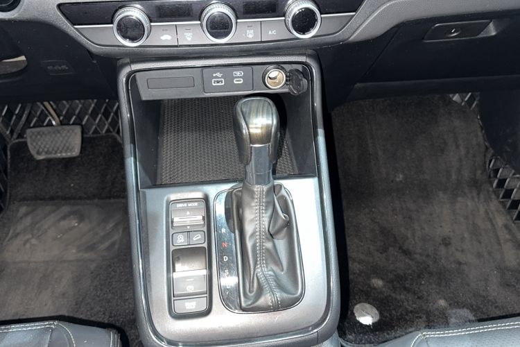 Used Honda Breeze 2023 240TURBO Two-Wheel Drive Elite Edition 5 Seats
