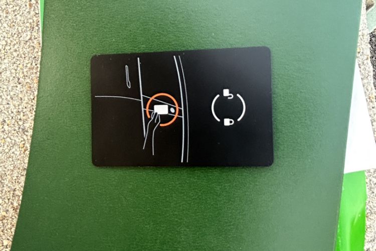 Used Tesla Model 3 2019 Long-Range Rear-Wheel-Drive Version
