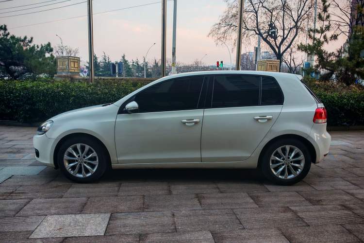 Used Volkswagen Golf 2012 1.6L Automatic Comfort Model
