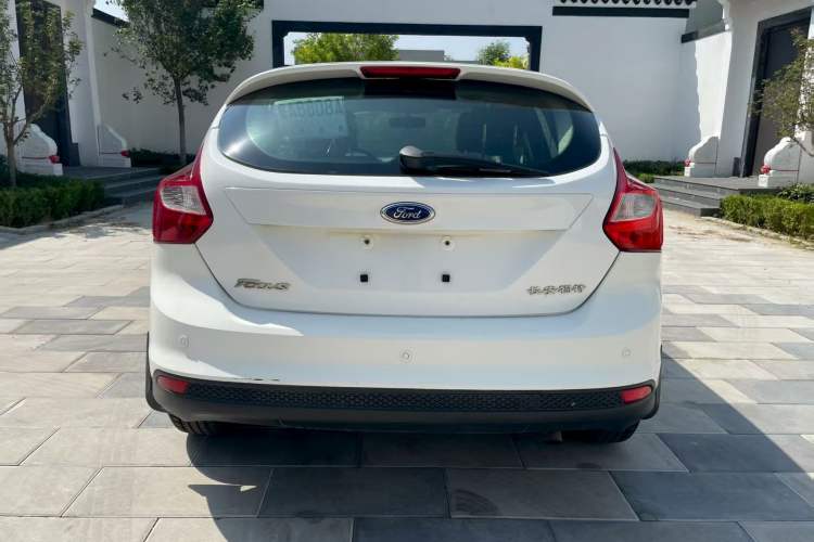 Used Ford Focus 2012 Hatchback 1.6L Automatic Fashion Edition