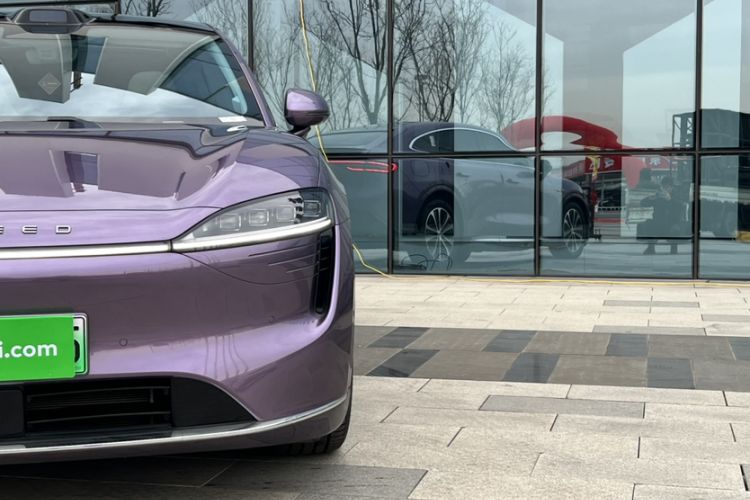 Used Hima Luxeed R7 2025 Range-Extended Version 251 km Max
