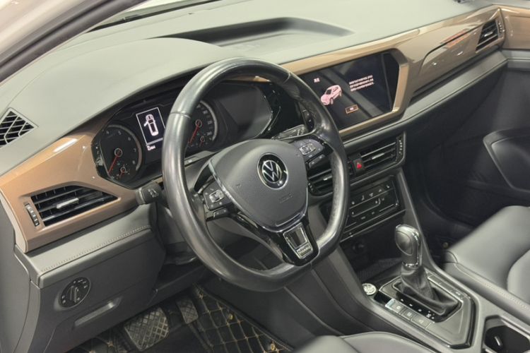 Used Volkswagen Tharu 2021 280TSI Two-Wheel-Drive Luxury Plus Edition
