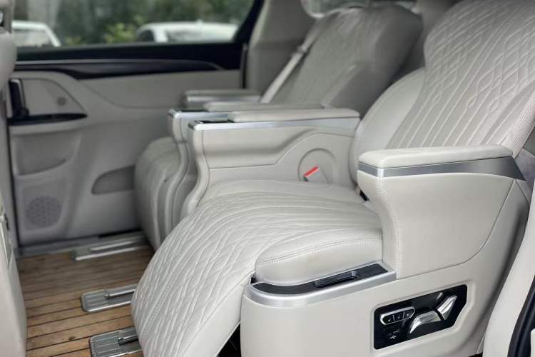 Used Buick GL8 2022 ES Landtrek 653T Comfort Edition
