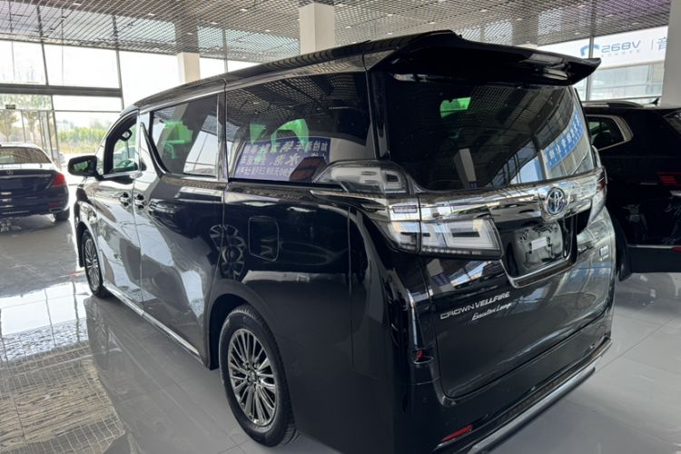 Used Toyota Vellfire 2021 Crown Dual-Engine 2.5L HV Supreme Edition
