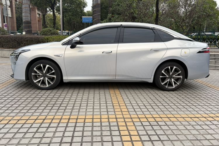 Used AION S Plus 2022 70 Intelligent Edition
