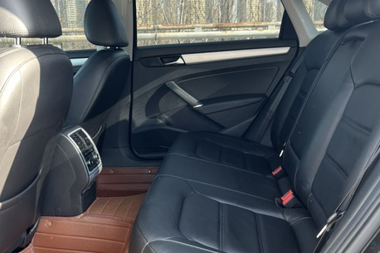 Used Volkswagen Passat 2014 1.8TSI DSG Prestige Edition
