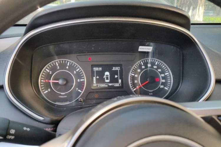 Used Dongfeng Fengon 500 2021 1.5L Manual Enjoyment Model