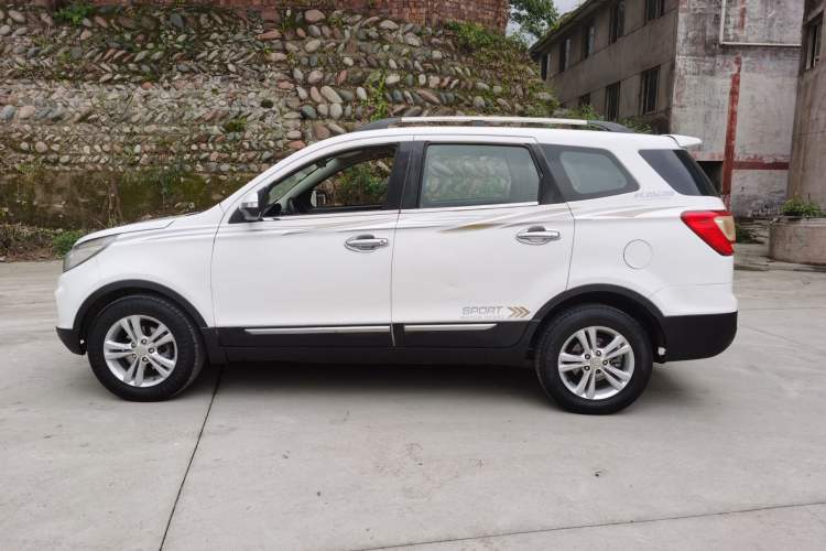 Used HYOSOW S3 2014 1.5L Comfort Version China IV Emission Standard
