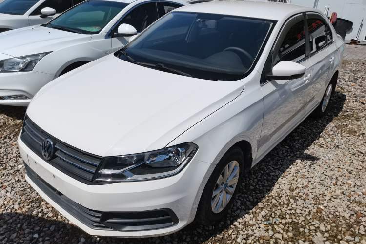 Used Volkswagen Santana 2016 1.6L Manual Fashion Edition
