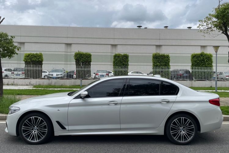 Used BMW 5 Series 2018 Restyled 530Li Luxury Edition M Sport Package
