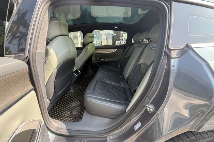 Used  A07 2024 All-Electric "True Fragrance" Edition 710 Flagship Model
