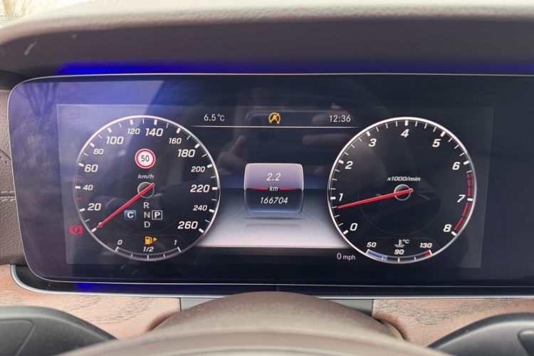 Used Mercedes-Benz E-Class 2016 E 200 L
