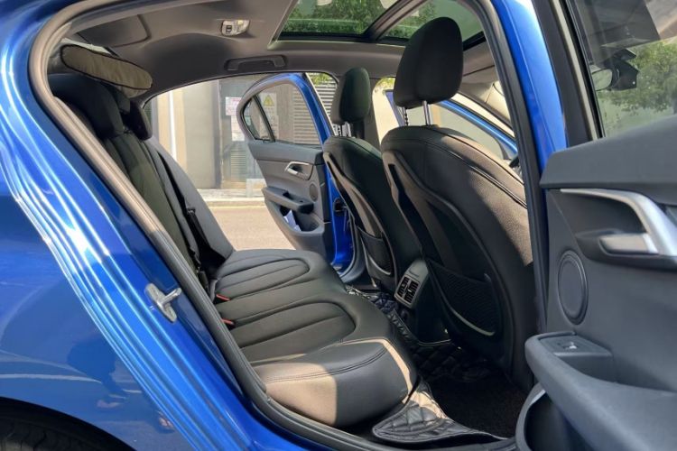 Used BMW 1 Series 2018 118i Design Package Edition
