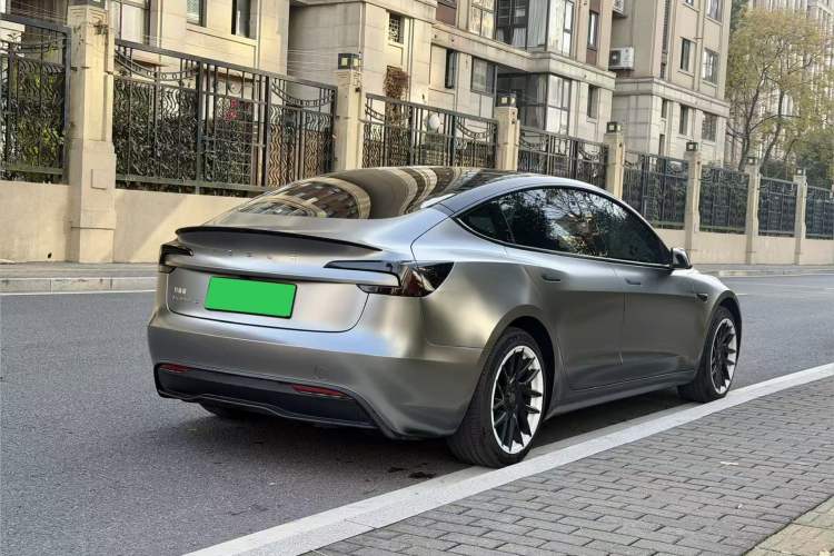 Used Tesla Model 3 2023 Rear-Wheel-Drive Version
