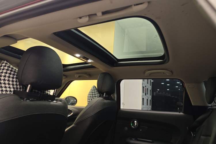 Used  Clubman 2016 1.5T COOPER