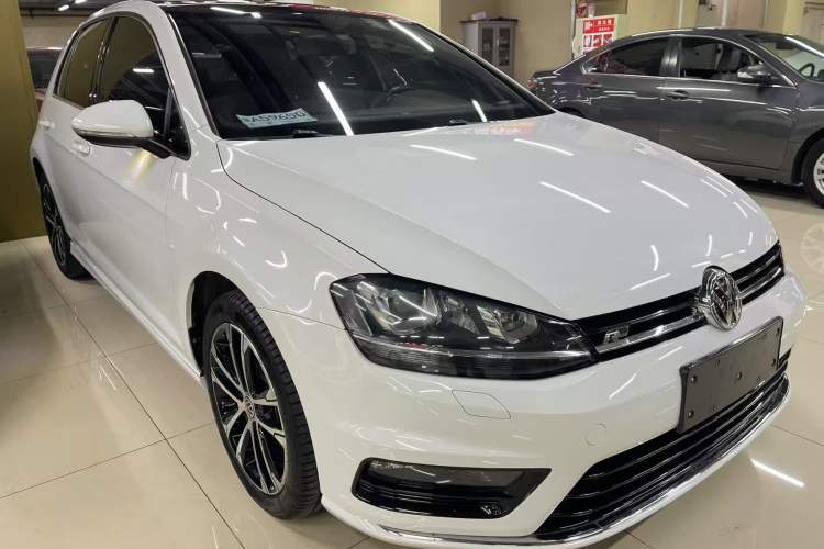 Used Volkswagen Golf 2017 280TSI Automatic R-Line Million-Vehicle Commemorative Edition
