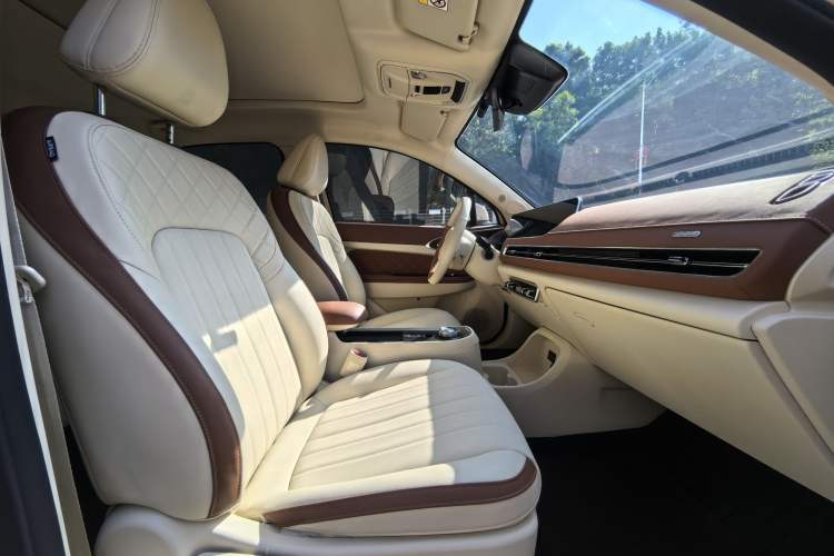 Used ORA Good Cat 2021 400km Standard Range Venus Edition Lithium Iron Phosphate