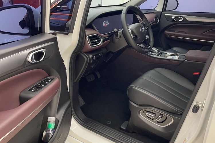 Used GAC Trumpchi M6 2021 PRO 270T DCT Luxury Edition
