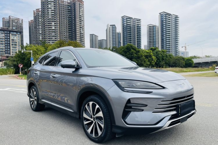 Used BYD Song PLUS New Energy 2024 HONOR Edition DM-i 110km Flagship PLUS
