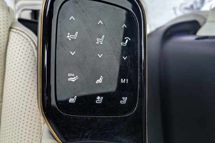 Used GAC Trumpchi M8 2023 Zongshi Series 400T Flagship Edition
