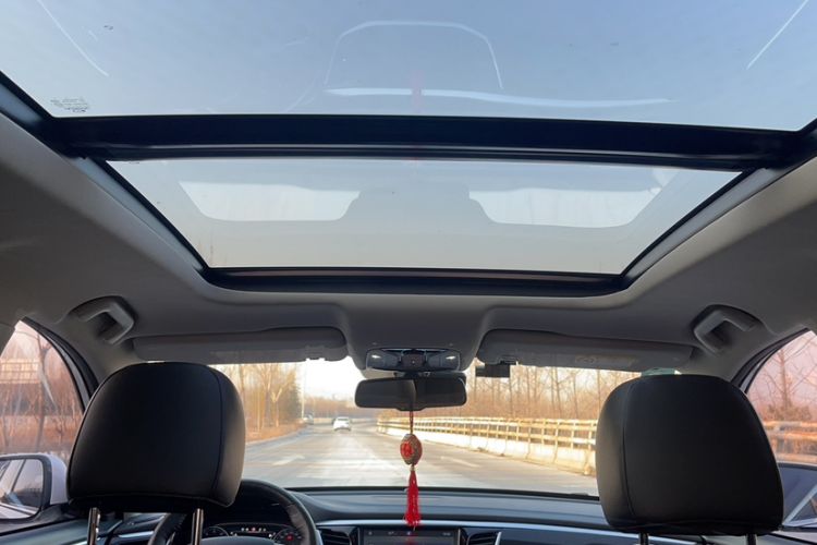 Used GAC Trumpchi GS7 2019 390T Two-Wheel Drive Luxury Smart Connectivity Version