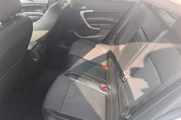 Used Buick Regal 2015 1.6T Leading Technology Model
