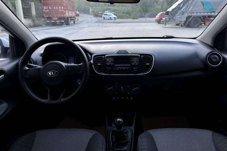 Used Kia Pegas 2017 1.4L Manual Fashion Edition Smart