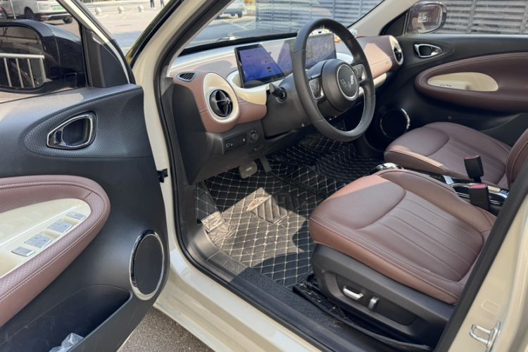 Used Wuling Bingo 2023 333 km Lingxi Connected+ Version
