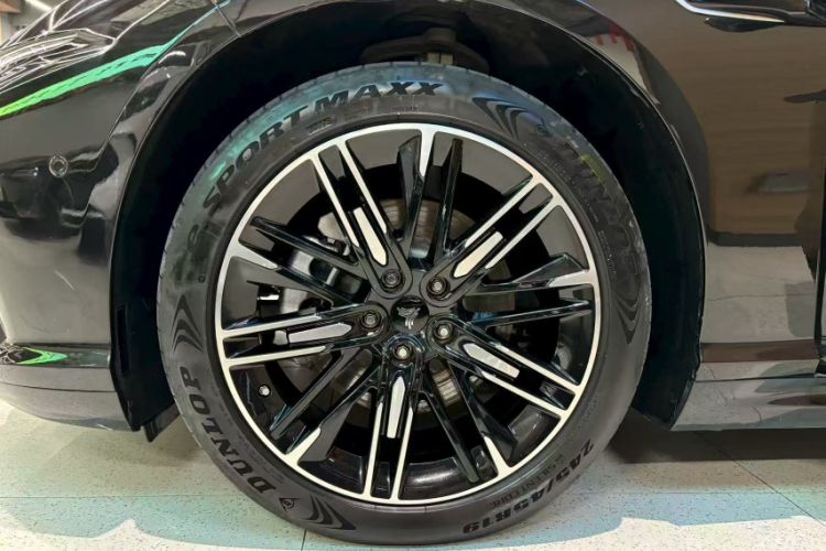 Used NETA S 2022 Extended-Range Version 1160 km Range Rear-Wheel-Drive Compact Edition
