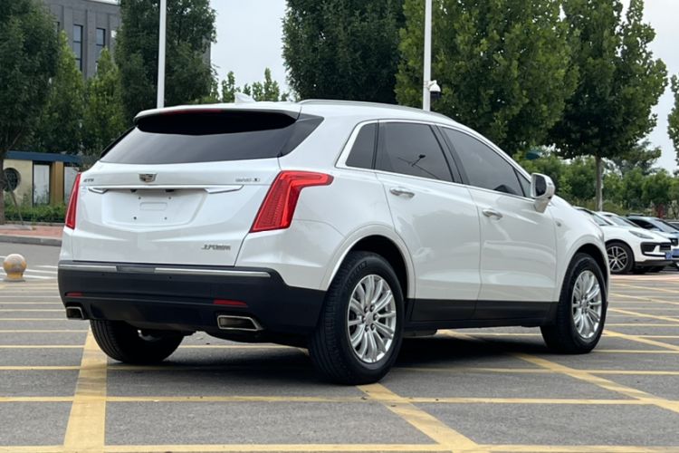 Used Cadillac XT5 2018 25T Tech Model
