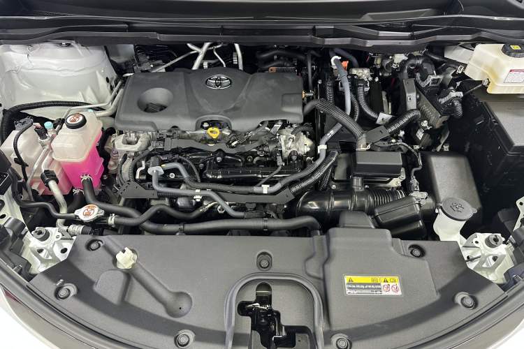 Used Toyota Sienna 2021 2.5L Hybrid Platinum Edition