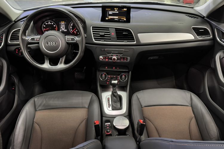 Used Audi Q3 2016 35 TFSI Fashion Model
