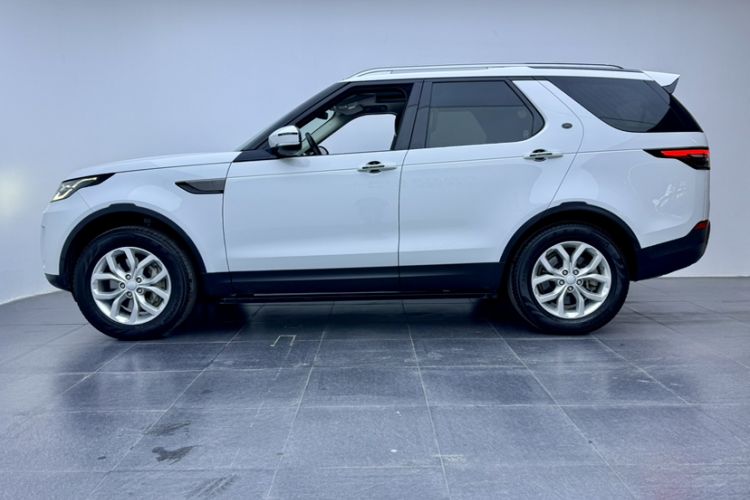 Used Land Rover Discovery 2019 3.0 SC V6 SE