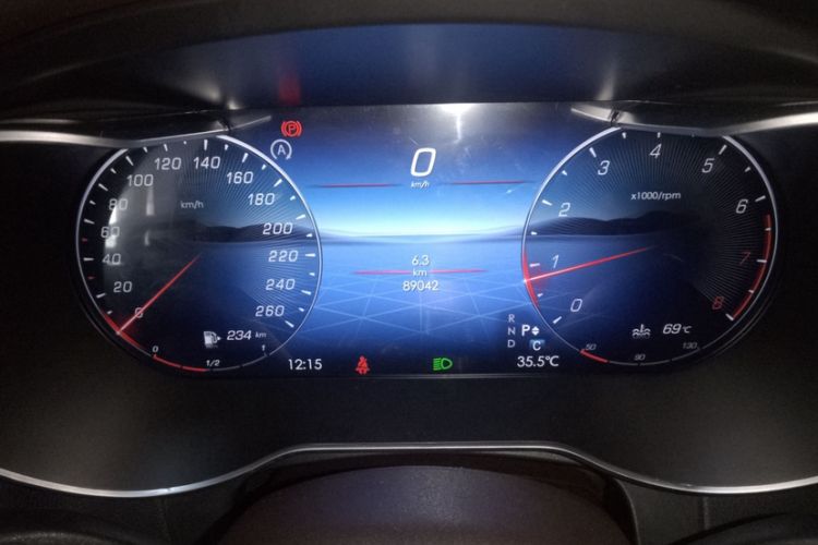 Used Mercedes-Benz GLC 2019 GLC 260 L 4MATIC Dynamic Model
