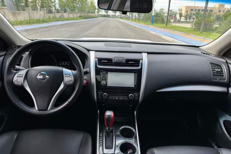 Used Nissan Teana 2016 Revised Version 2.0L XL Comfort Edition
