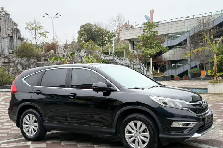 Used Honda CR-V 2016 2.0L two-wheel drive Urban Edition
