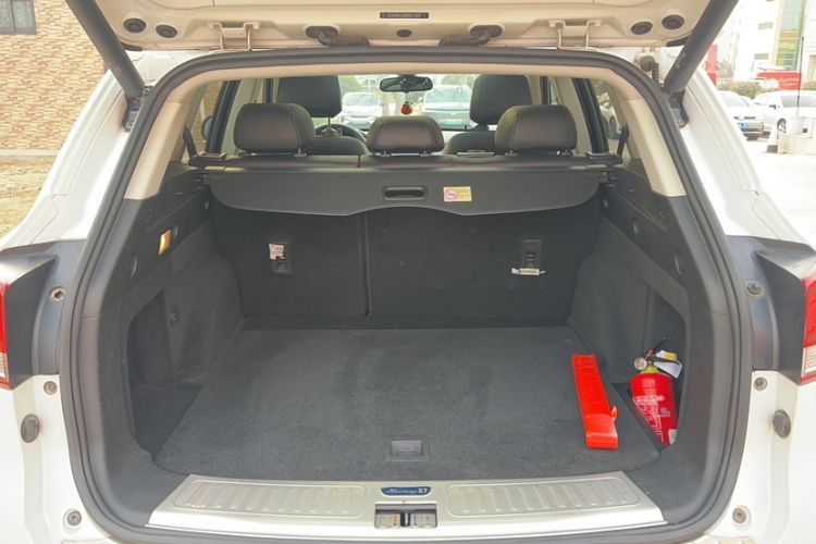 Used Hanteng X7 2016 2.0T DCT Luxury Edition
