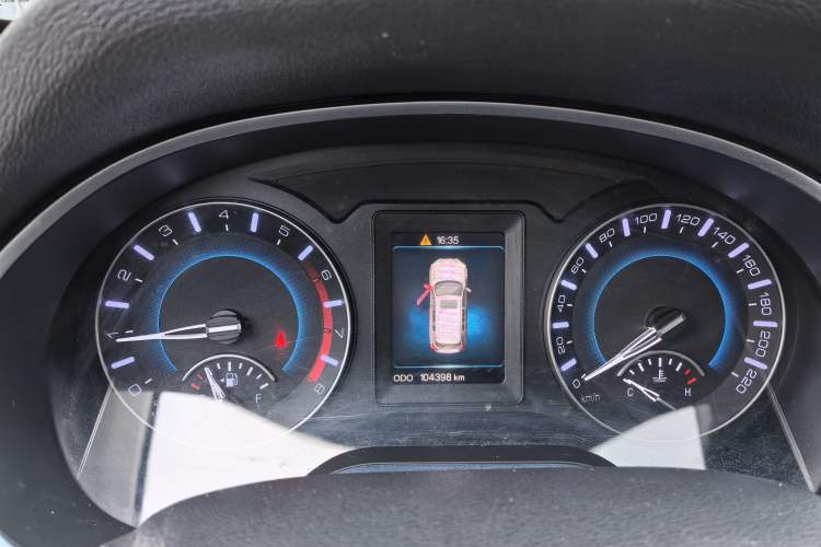 Used Haval H2 2017 Blue Label 1.5T Manual Two-Wheel Drive Luxury Model