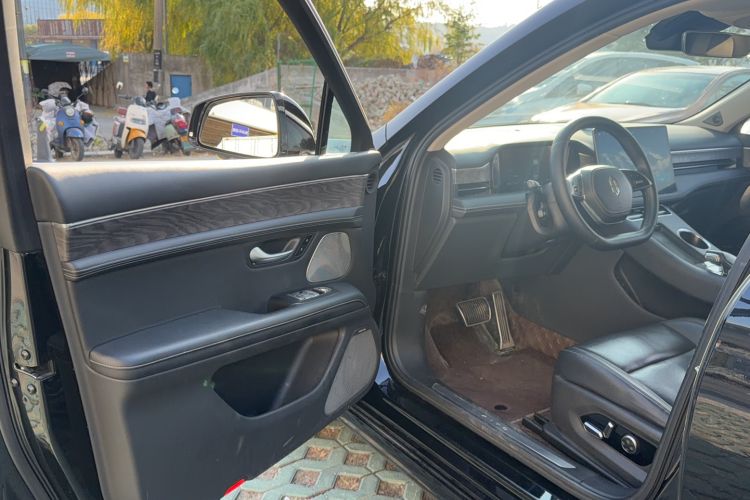 Used Hima AITO M5 2022 Extended-Range Four-Wheel Drive Performance Version
